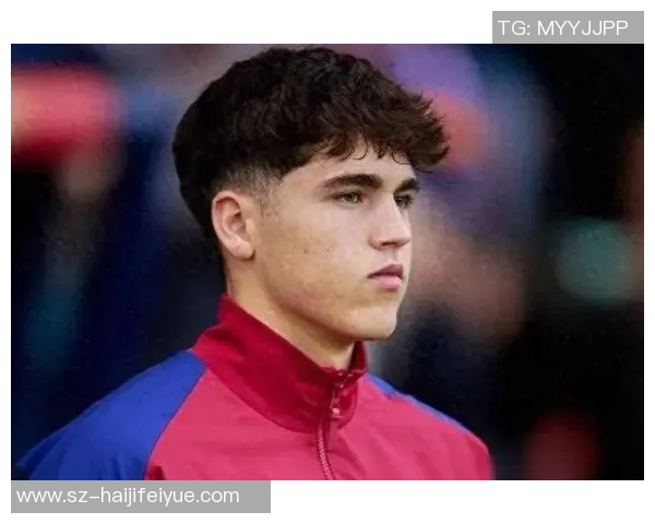 巴西足球明星小个子如何在绿茵场上展现非凡才华与魅力 巴西足球明星小个子如何在绿茵场上展现非凡才华与魅力